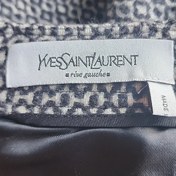 Yves St. Laurent Black and White Patterned Wool Pencil Skirt - Picture 10 of 15